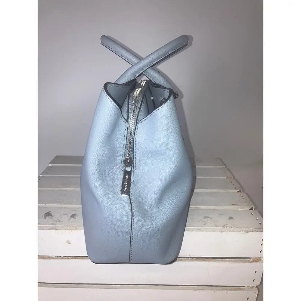 MICHAEL KORS, LARGE TRIPLE COMPARTMENT LIGHT BLUE HANDBAG